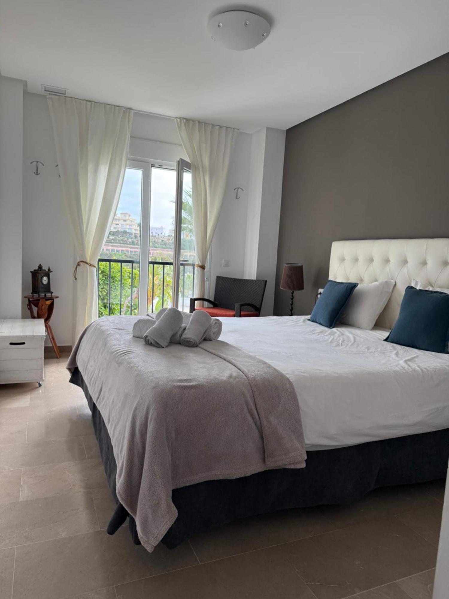 Miraflores Golf Gardens II Luxe Appartement At Riviera Del Sol Sitio de Calahonda 外观 照片